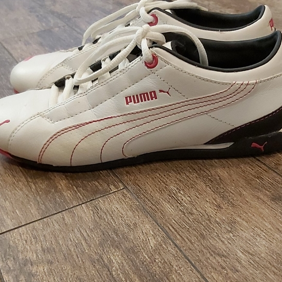 Puma shoes - Picture 3 of 4